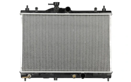 Radiador Automotriz Nissan Tiida Versa T/M 07-16