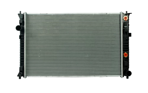 Radiador Automotriz Ford Lincoln, Mercury Fusion S SE, SEL, Zephyr, Milan T/A 06-09