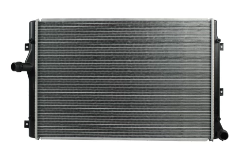 Radiador Automotriz Audi A3 Q3, A6, Altea, Leon, Toledo, Beetle, Bora, EOS, Golf, Jetta, Passat T/E 04-15