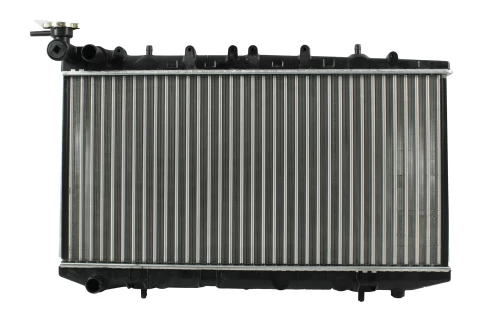 Radiador Automotríz Nissan Tsuru GS 92-02