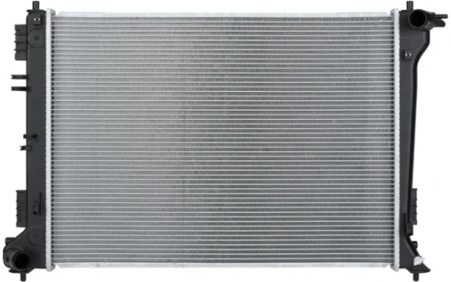 Hyundai Tucson Base L4 2.0L / Hyundai Tucson Essential L4 2.0L / Hyundai Tucson GLS L4 2.0L / Hyundai Tucson GLS Premium L4 2.0L / Hyundai Tucson Limited L4 2.4L / Hyundai Tucson Limited L4 2.0L